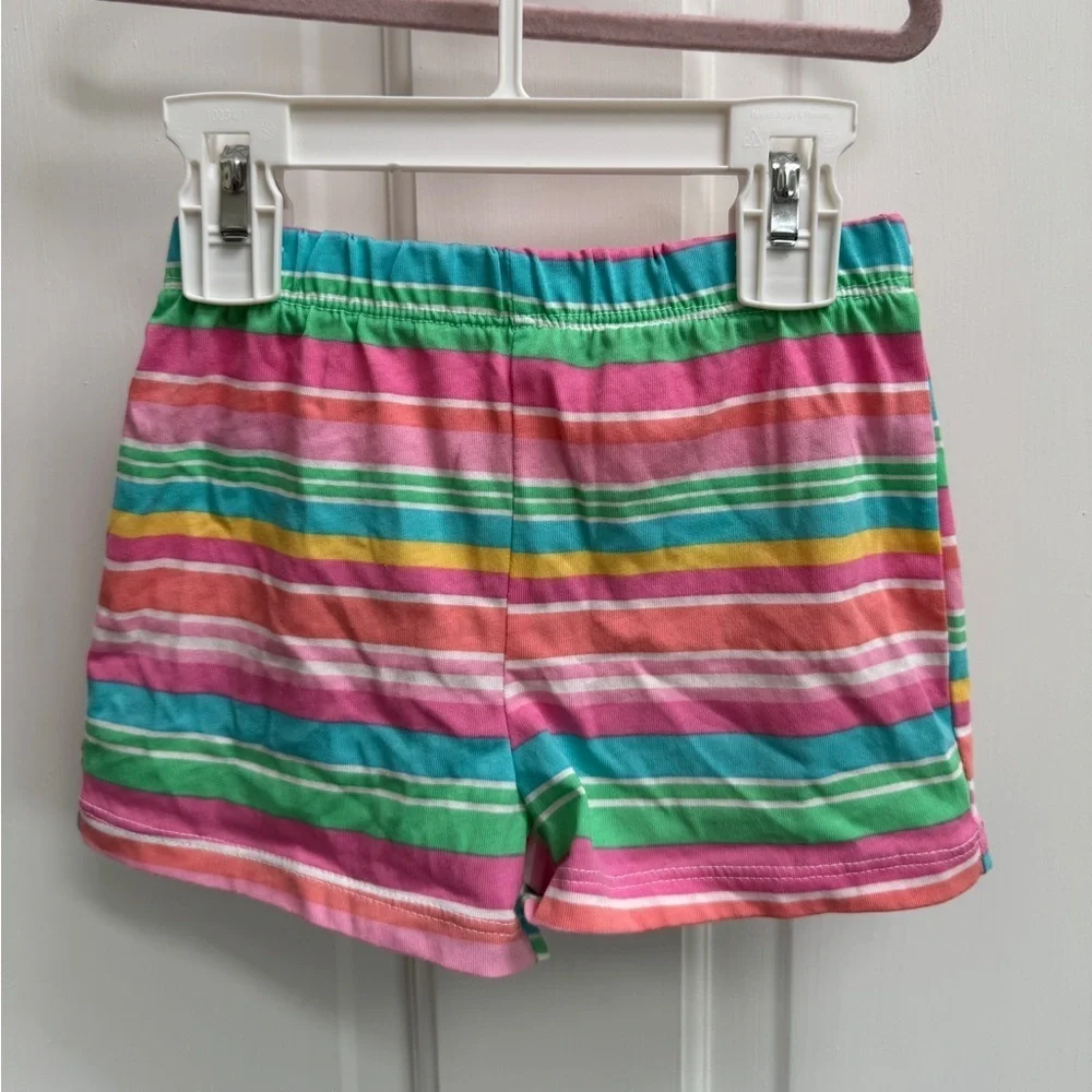 NWOT The Children’s Place 2T Girls Rainbow Soft Shorts